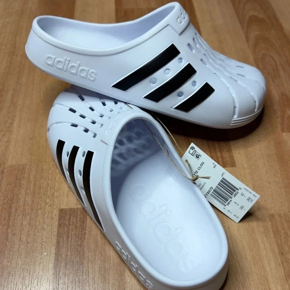 💰HUGE CLEARANCE SALE 💰 New & Authentic Adidas Adilette  Mens Clogs (FY8970) - Picture 12 of 13